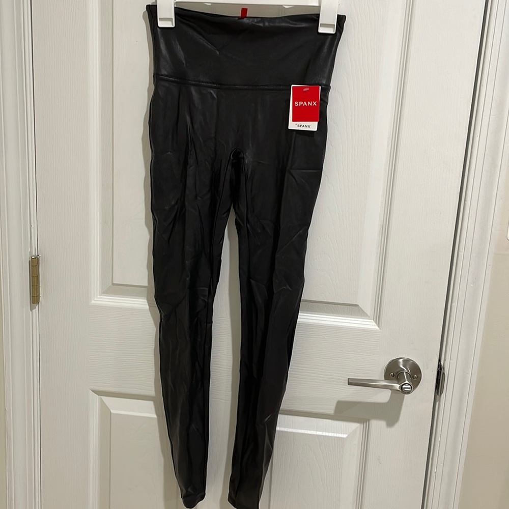 BRAND NEW Spanx Faux Leather Leggings